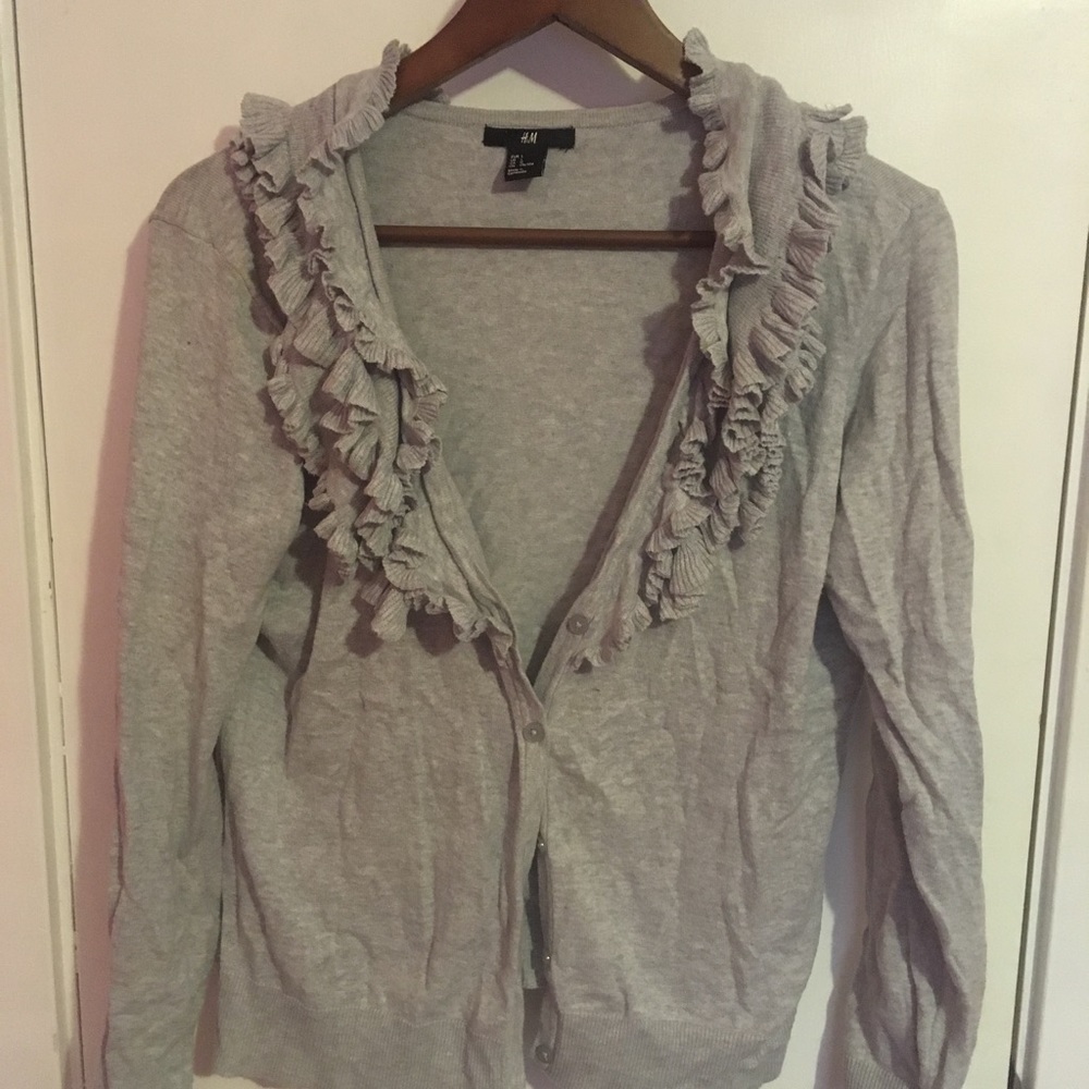Fabulous H&M grey sweater! 😍